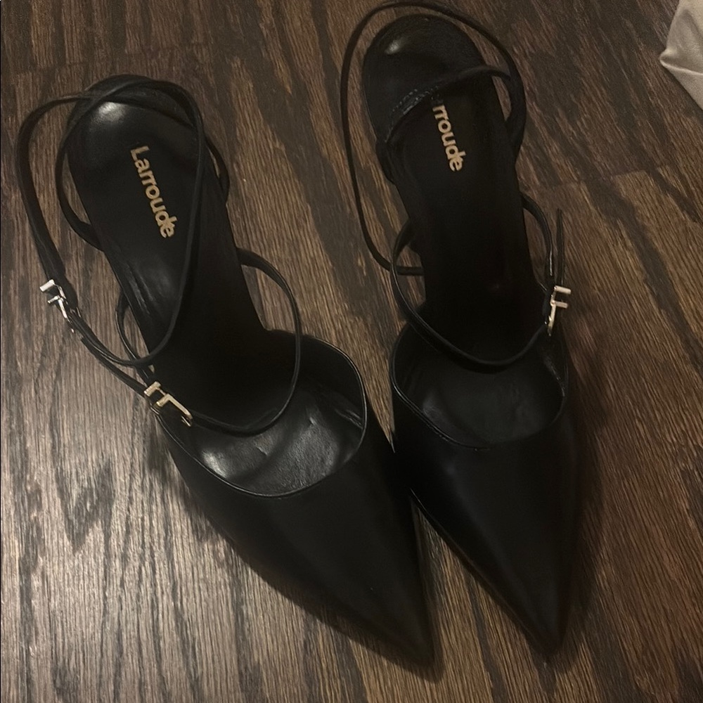 Women's Black Strappy Heels Larroude
